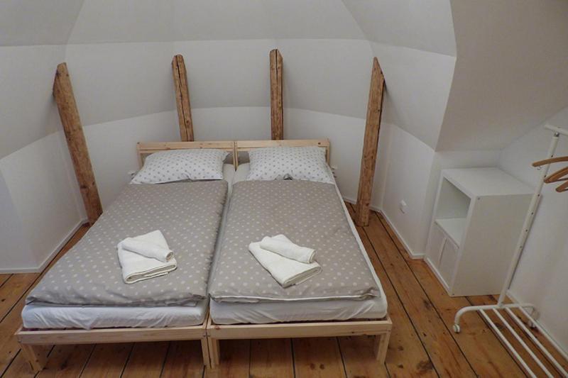 Apartman V Betelu Chrastava Exterior foto