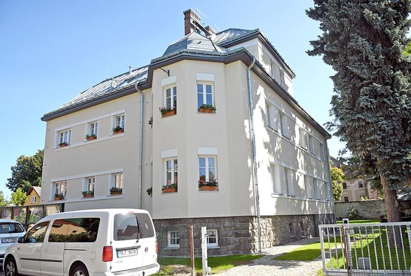 Apartman V Betelu Chrastava Exterior foto